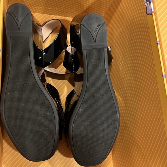 PRADA BLACK PATENT LEATHER WEDGES SIZE 10 - Picture 5 of 10